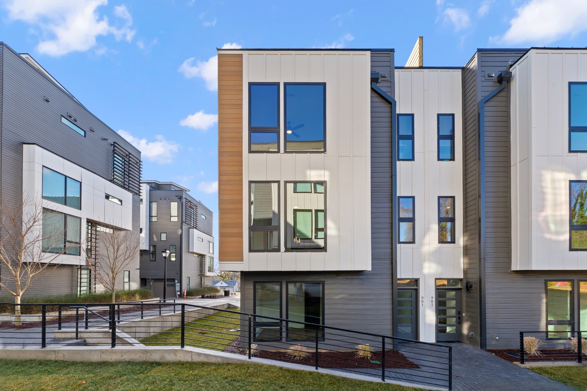 33-512-Gordon-St-901_0762-1-1920x1280